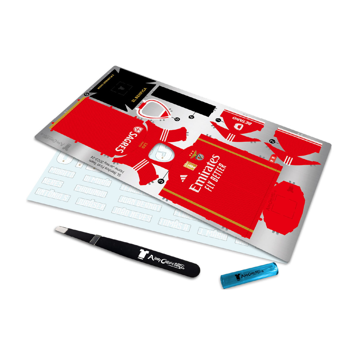 Benfica kit metal flatlay with pieces